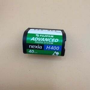 Fujifilm Nexia H400 Film Roll - 40exposure 24mm expired
